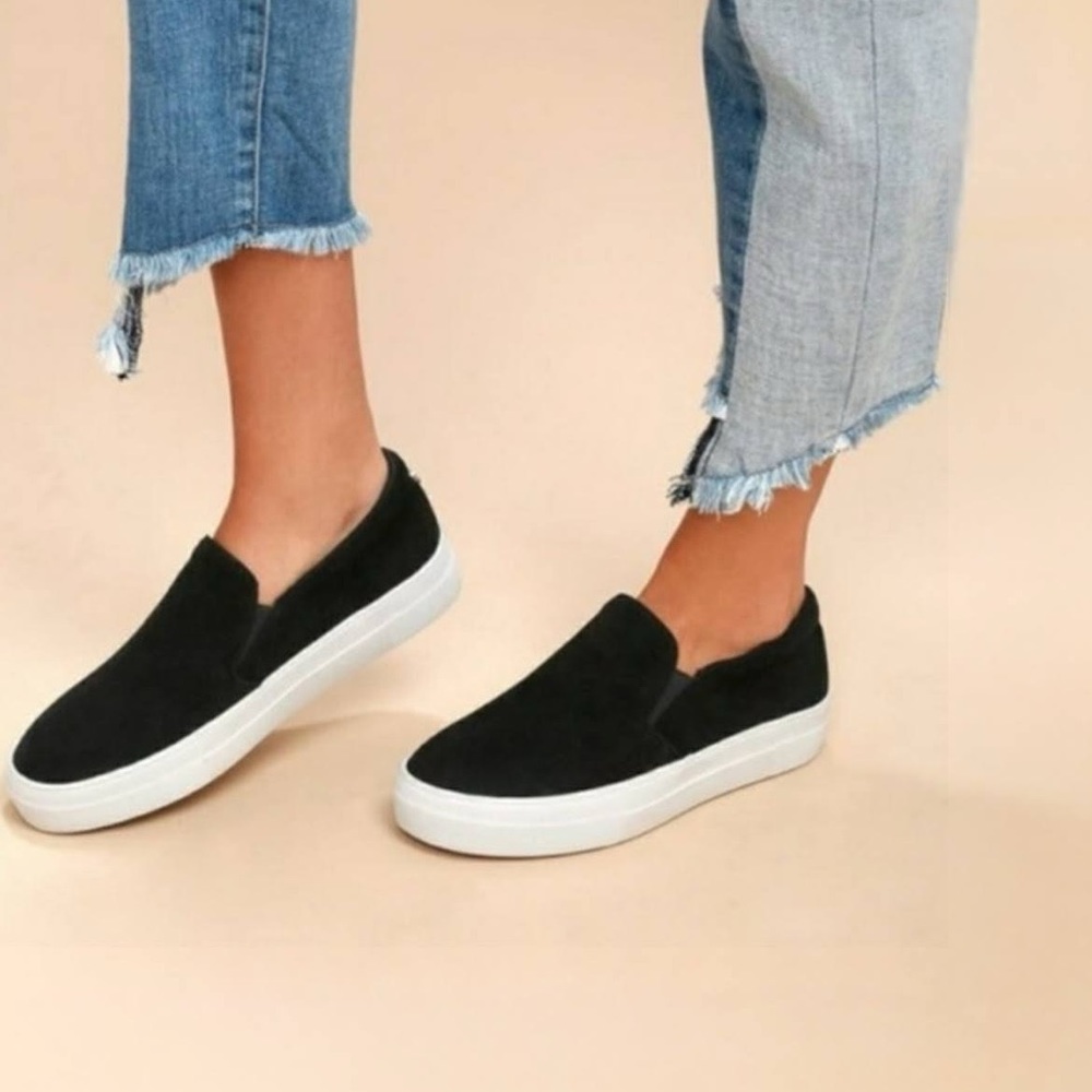 Steve Madden gills black suede platform/flatform sneakers, size 7